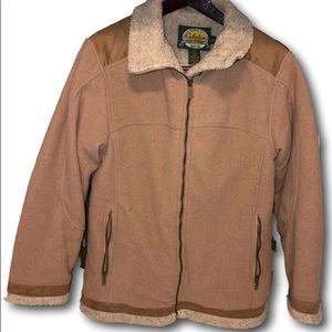 Cabela’s women’s Sherpa Style Coat Medium Like New